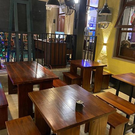 Settle Inn Tourist Lodge 康提 外观 照片