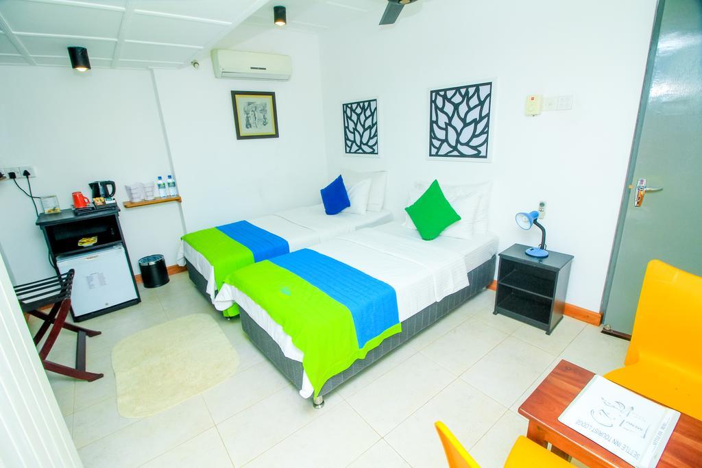 Settle Inn Tourist Lodge 康提 客房 照片